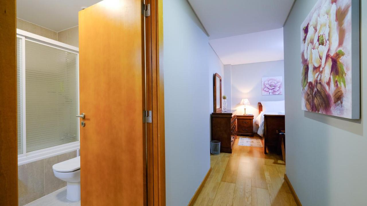 Ponta Delgada Ellierose Apartment מראה חיצוני תמונה