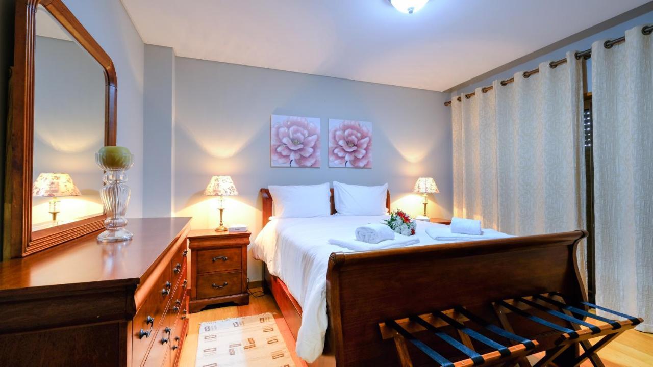 Ponta Delgada Ellierose Apartment מראה חיצוני תמונה